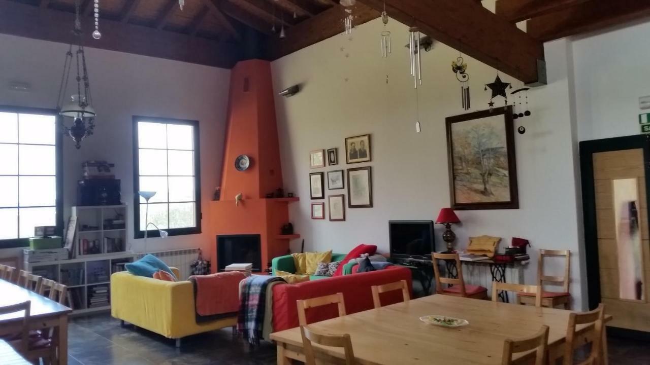 Albergue Paloma Y Lena Sarria Esterno foto